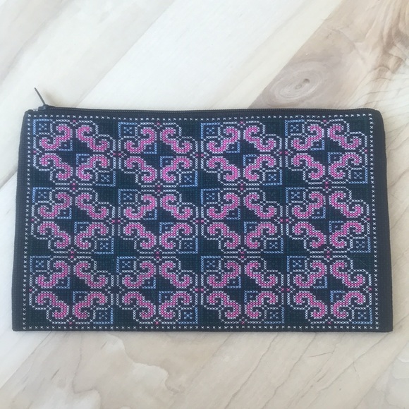 ❌🆕 Toiletry Bag - Picture 2 of 6